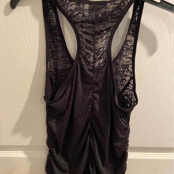 Workout Tank - Picture 2 of 3